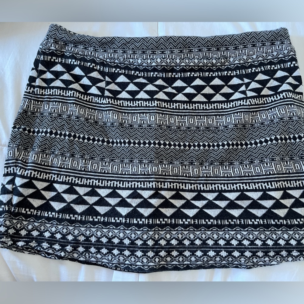 Urban Outfitters Sparkle & Fade Aztec Miniskirt. Large